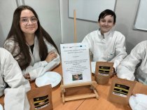 CHARYTATYWNY KLUB PASJI NIETYPOWYCH WARSZTATY- SOLE DO KĄPIELI